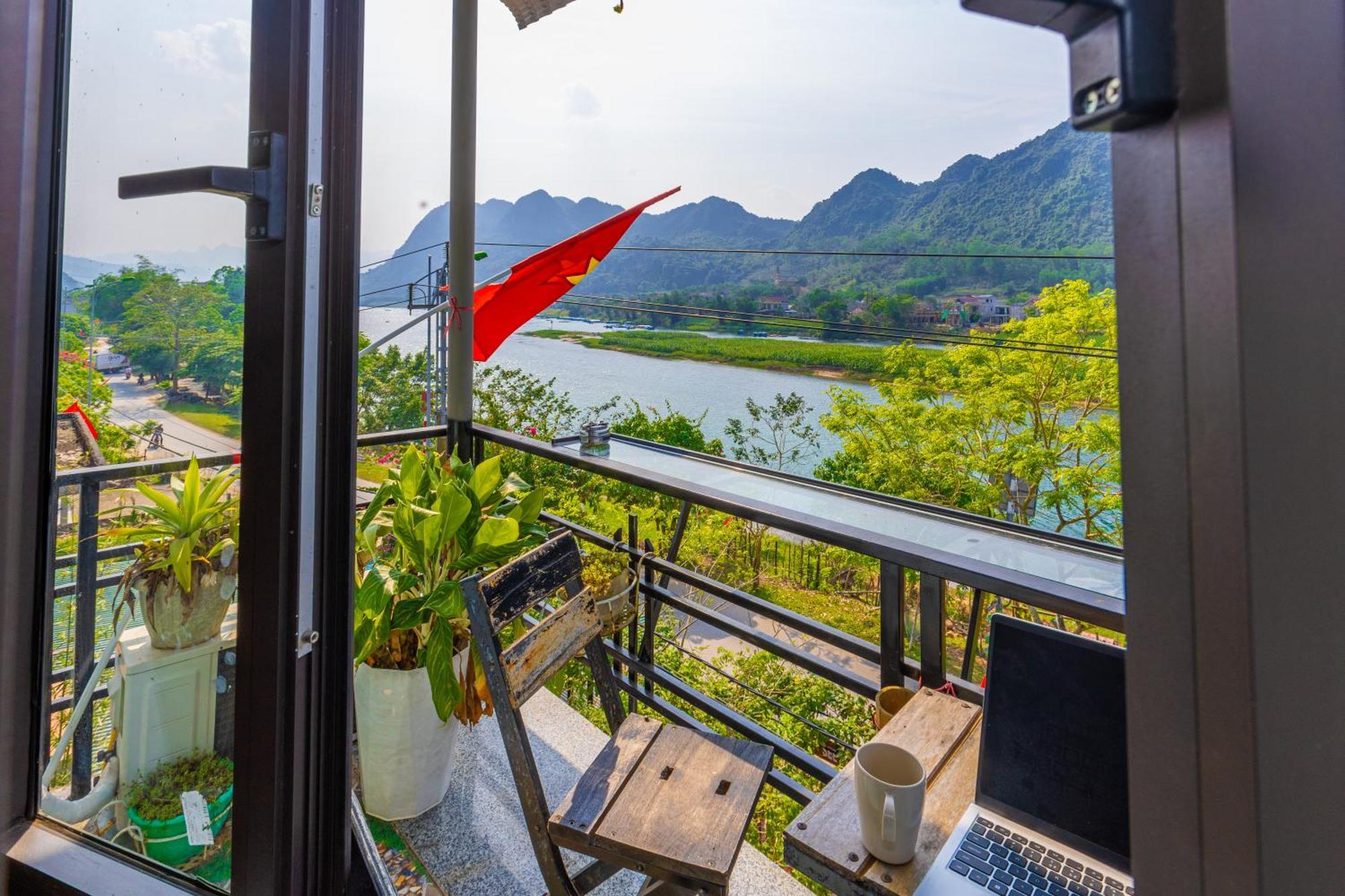 Son River Homestay Φονγκ Να Εξωτερικό φωτογραφία
