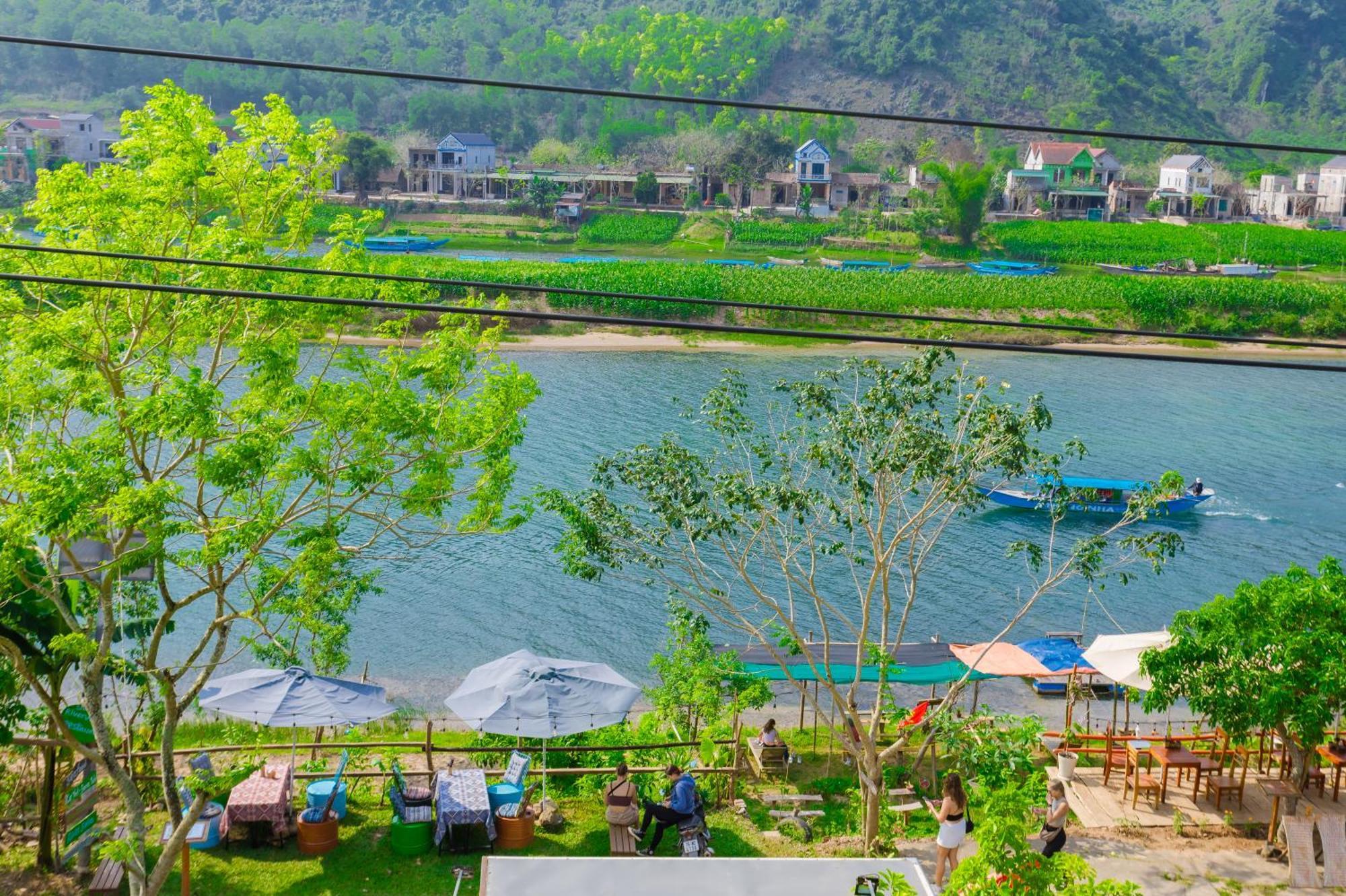 Son River Homestay Φονγκ Να Εξωτερικό φωτογραφία